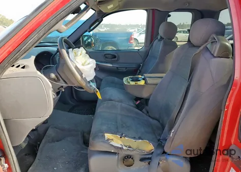 2003 Ford F150 из США, поврежденный, VIN 2FTRX17W23CA98884